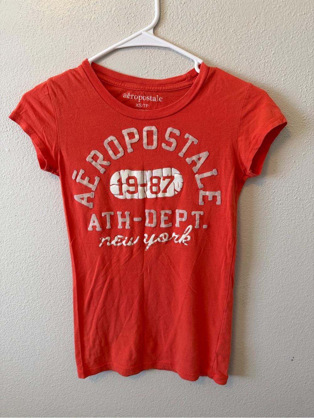 Y2K Aeropostale Vintage Fitted Logo Tee Orange Preppy Cap Sleeve Baby Tee
